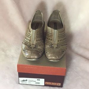 Pikolinos Tan Leather Shoes